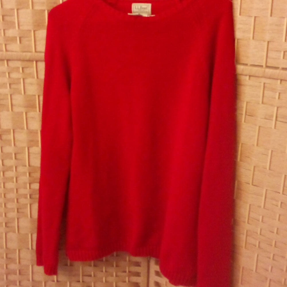 L L Bean ladies sweater